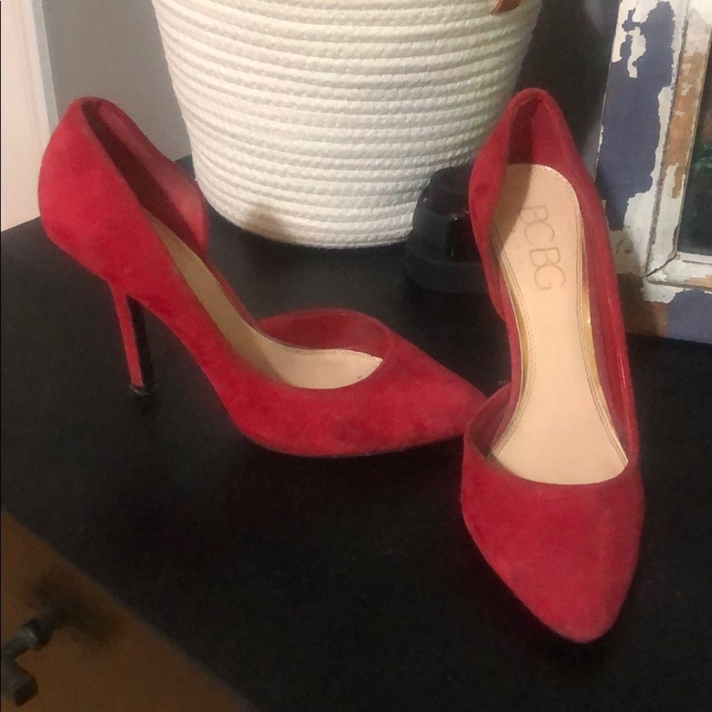 BCBG red heels